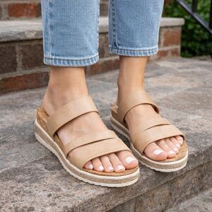 Lauren Blakwell Cindy Tan Cork Platform Sandals Womens 9.5 Slip-On Strappy Shoes